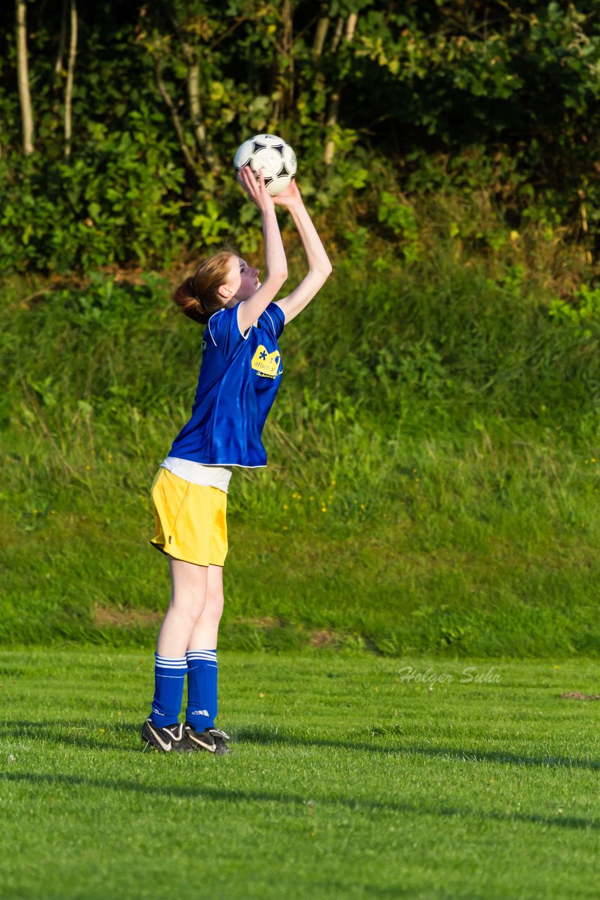 Bild 86 - B-Juniorinnen TSV Gnutz o.W. - SV Wahlstedt : Ergebnis: 1:1